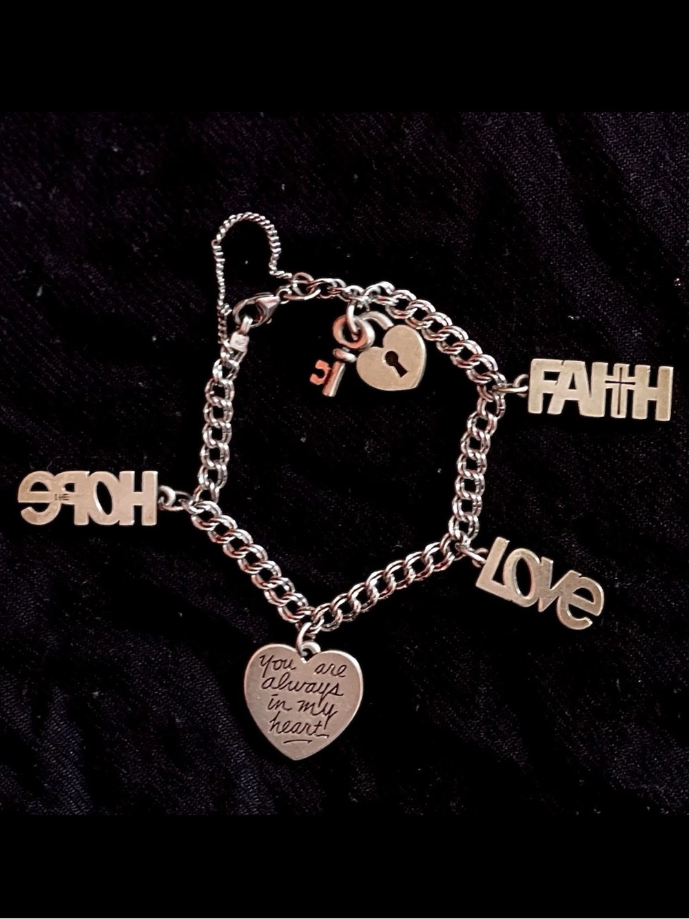 Retired Rare James Avery 925 Silver
Charm Bracelet w Heart Love
Faith & Hope